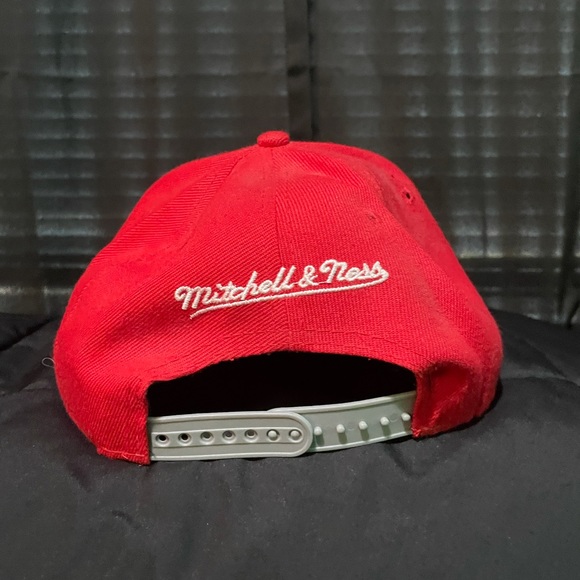 Chicago Bulls flat bill snap back hat - Picture 4 of 4